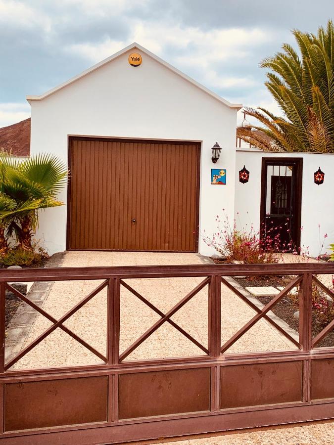 Lovely Villa Nico Playa Blanca, Hot Tub, Communal Pool Екстер'єр фото