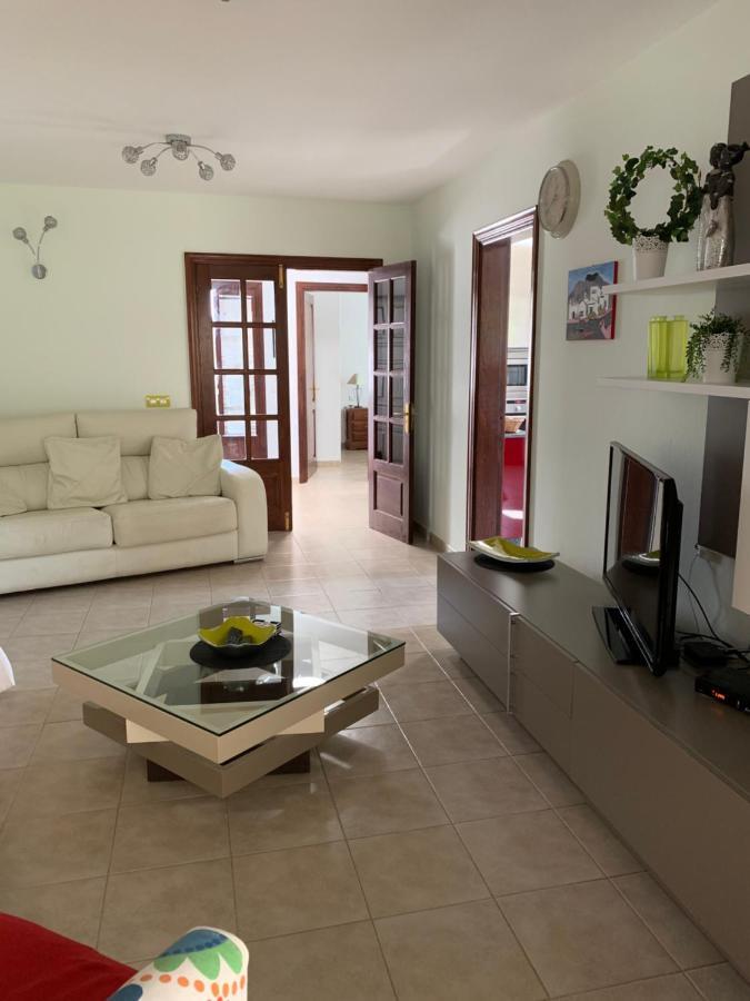 Lovely Villa Nico Playa Blanca, Hot Tub, Communal Pool Екстер'єр фото